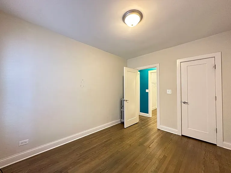 2641 N Spaulding Ave #E3 — Photo 17