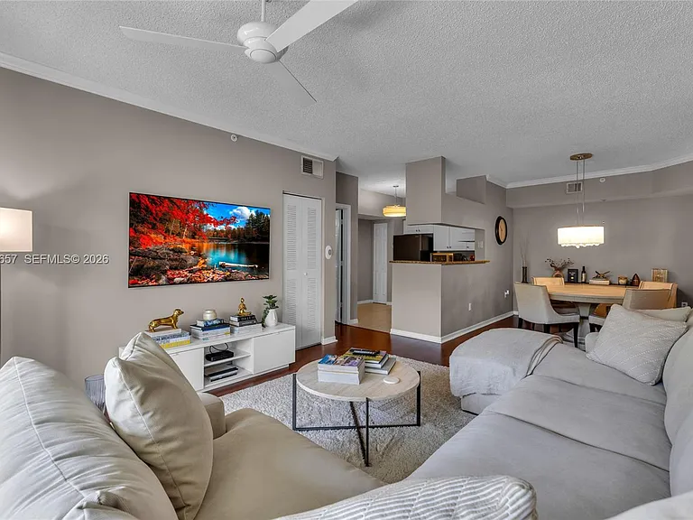 2309 Tuscany Way #2309 — Photo 6