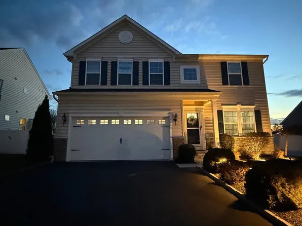 1168 Lynch Cir, Warminster, PA 18974