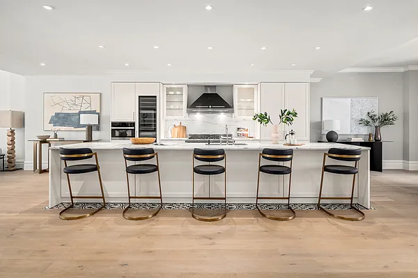 Sold by Modlin Group | media 22