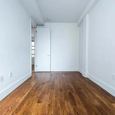 Rented by Nooklyn NYC LLC | media 11