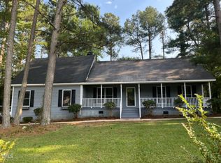 100 Texas Cv, Louisburg, NC 27549
