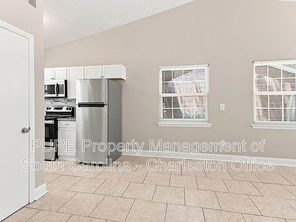 5th image of 9610 N Cardinal Dr