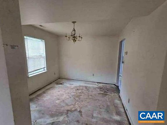 5th image of 4747 Wren Ct