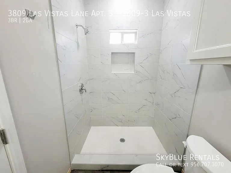 3809 Las Vistas Ln #3 — Photo 14
