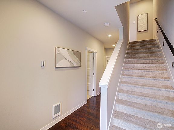 3rd image of 1325 Seattle Hill Road #L2