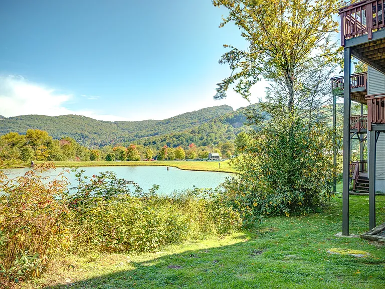 1040 Sugar Mountain Dr #D-24 — Photo 27