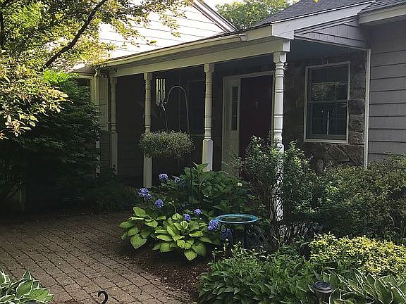Front door with 6'x16' porch