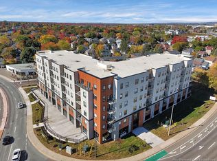 1333 Main St #506-D, Moncton, NB E1E 1G1