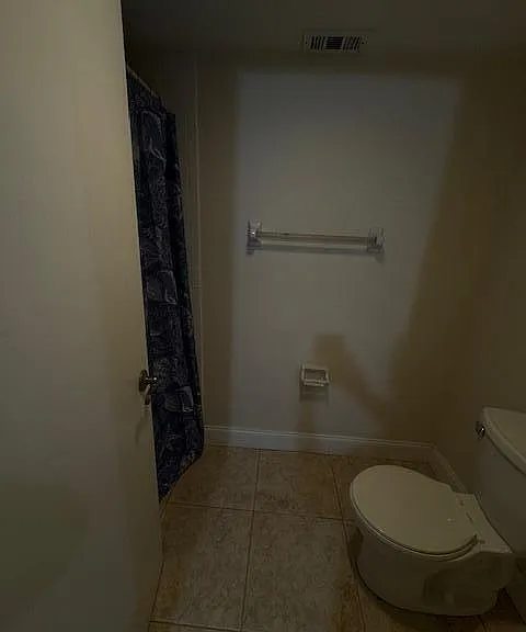 1536 SE Royal Green Cir #104 — Photo 16