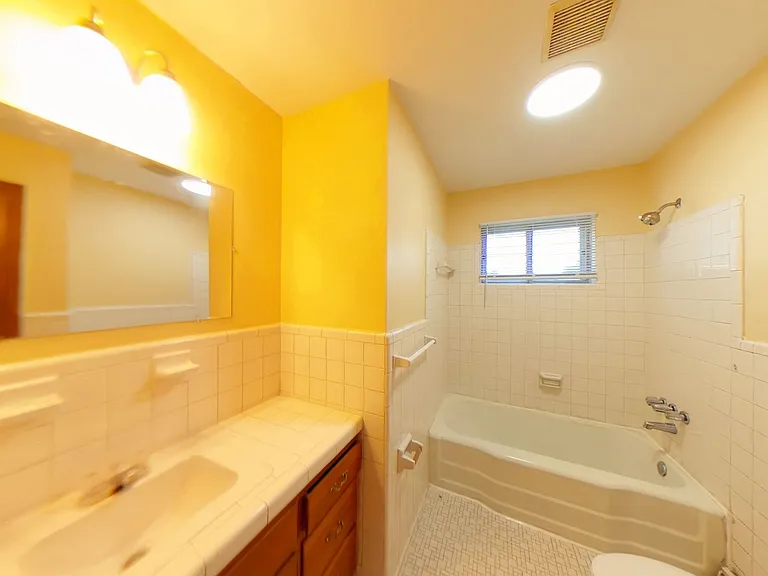 57 Bruton Ave — Photo 9