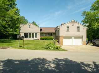 1004 Kruger Ave, Erie, PA 16509