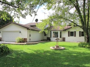 5N930 Sunset St, Maple Park, IL 60151