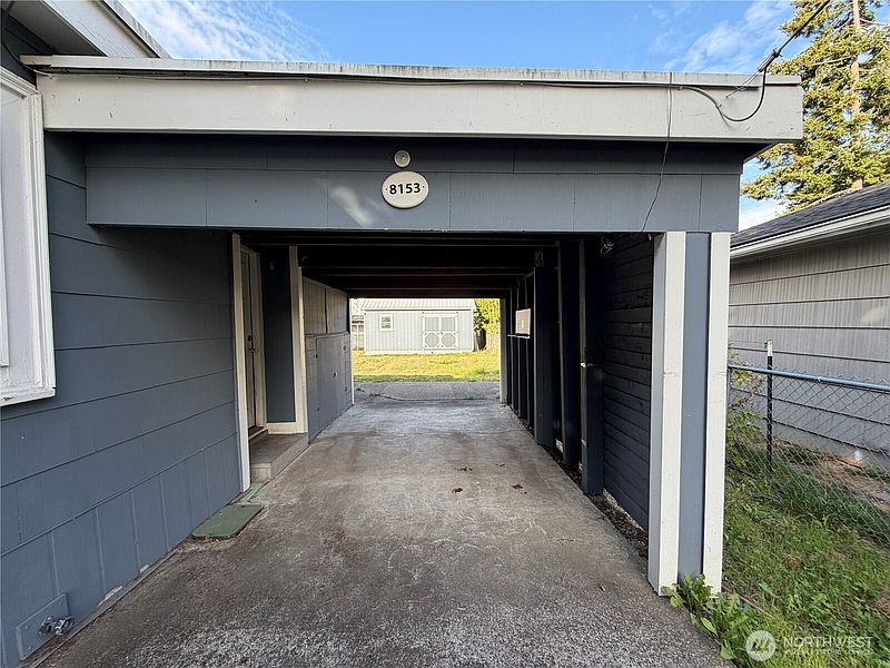 4th image of 8153 Harborview Road