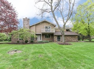 217 Knoxboro Ln, Barrington, IL 60010