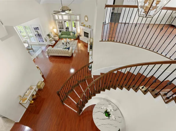 23307 Parkway Lakes Ln, Richmond, TX 77407