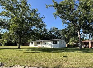 6325 Autlan Dr, Jacksonville, FL 32210