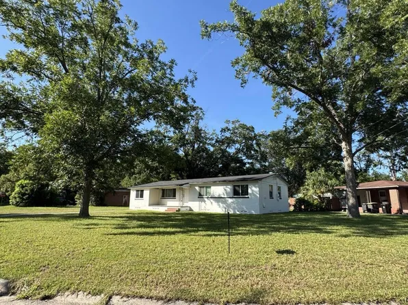 6325 AUTLAN Drive, Jacksonville, FL 32210