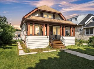 1215 S 85th St, West Allis, WI 53214