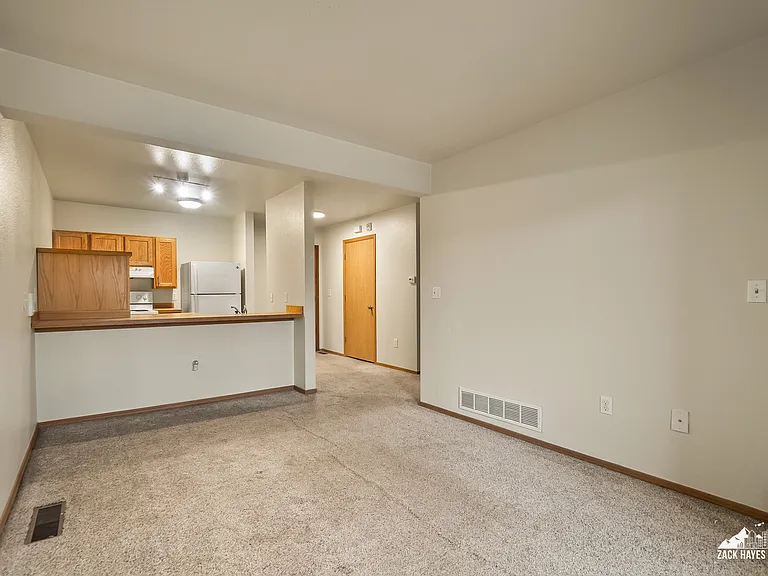 4611 Juneau Street — Photo 7