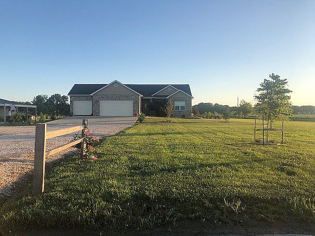 2nd image of 17660 Vfw Rd