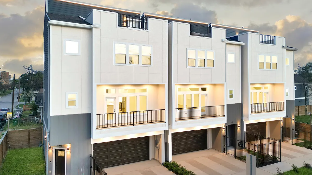 Building Photo - 2404 Brailsfort St