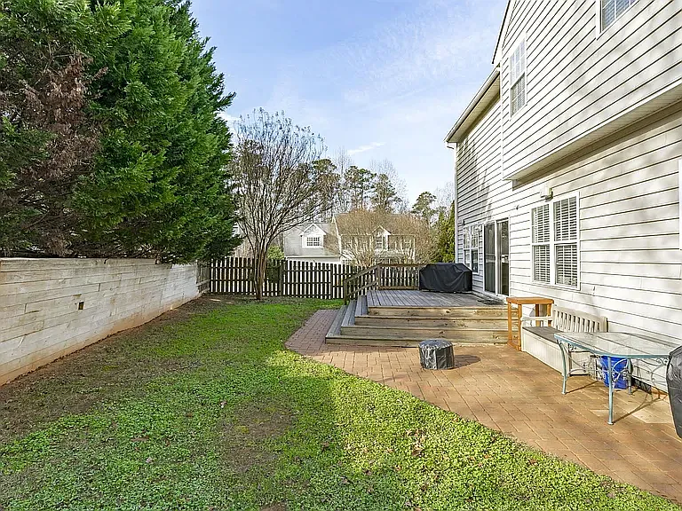 2404 Horizon Hike Ct — Photo 11