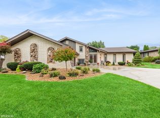 9031 W 140th St, Orland Park, IL 60462
