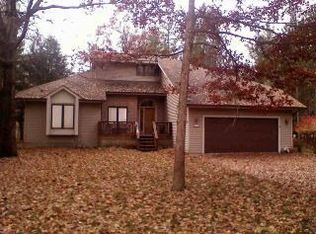 6261 Clubhouse Dr, Morton Twp, MI 49346