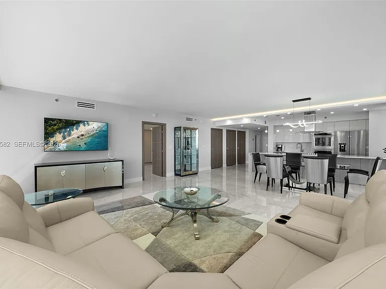 1830 S Ocean Dr #1002 — Photo 8
