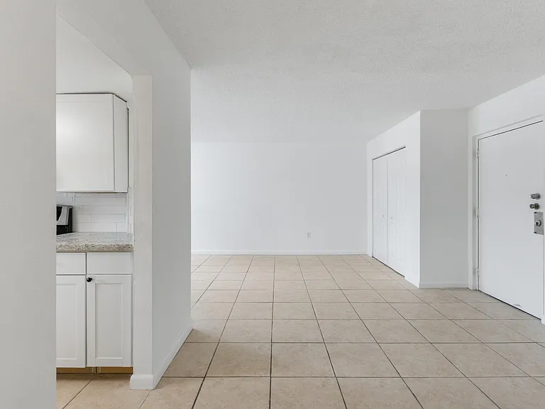 Dinning Room, Living room