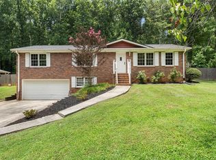 675 Teague Dr NW, Kennesaw, GA 30152