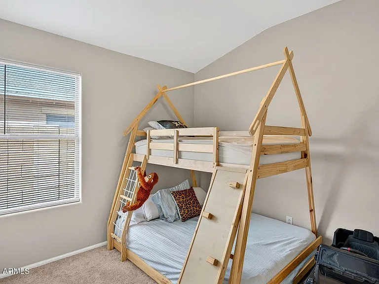 1342 E Judi Dr — Photo 20