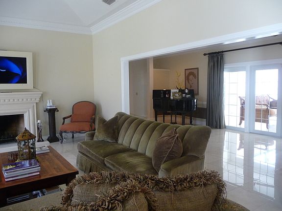 5th image of 9226 Hidden Bay Lane