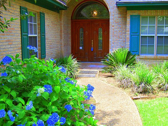 2nd image of 2456 Arvah Branch Blvd