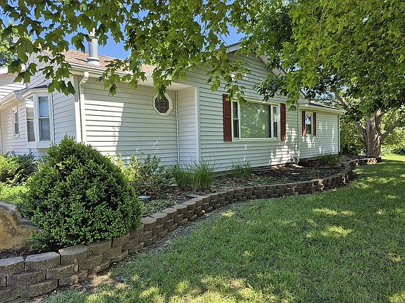 4th image of 3632 SE Croco Rd