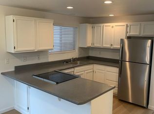 814 Grove St APT D, Vancouver, WA 98661