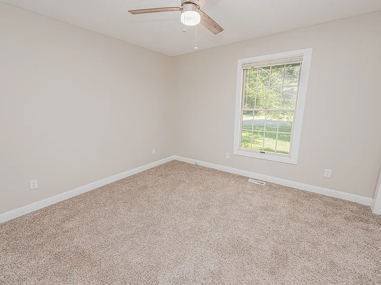 5722 Gondolier Dr — Photo 18