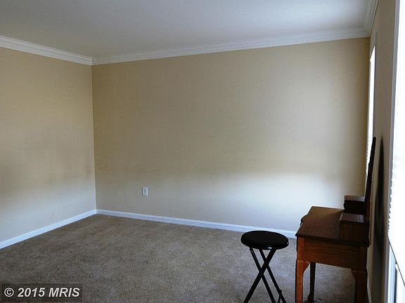 5th image of 10406 Bristol Ct