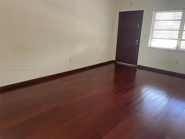 130 NE 202nd Ter #S31 — Photo 1