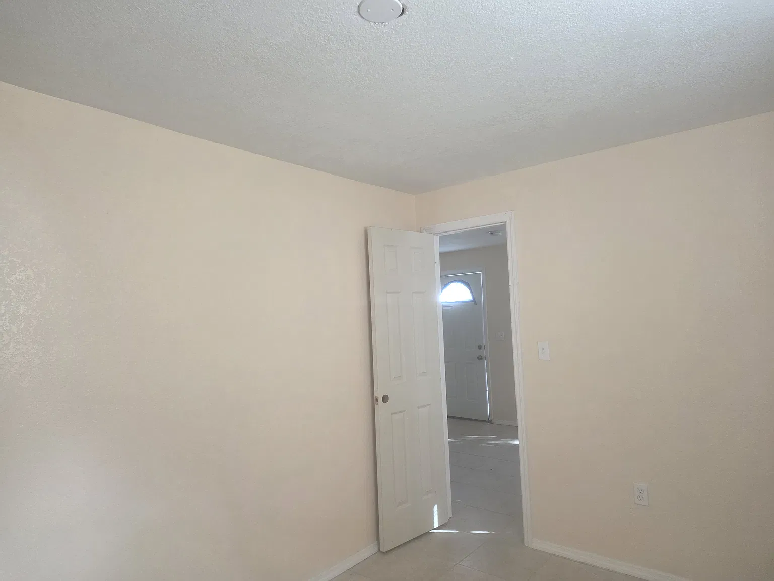 1 bed, 414 sqft, $1,200 — Photo 3
