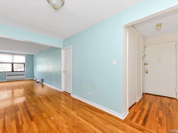 3rd image of 1165 E 54th Street #3K