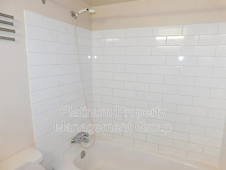 322 6th Ave NE #41 — Photo 7