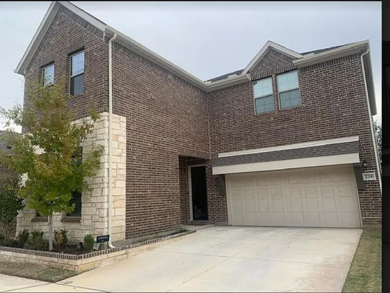 238 Woodson St — Photo 1