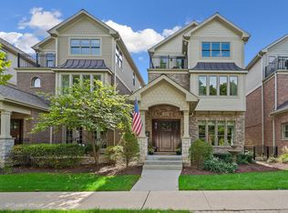 480 W Seminary Ave, Wheaton, IL 60187
