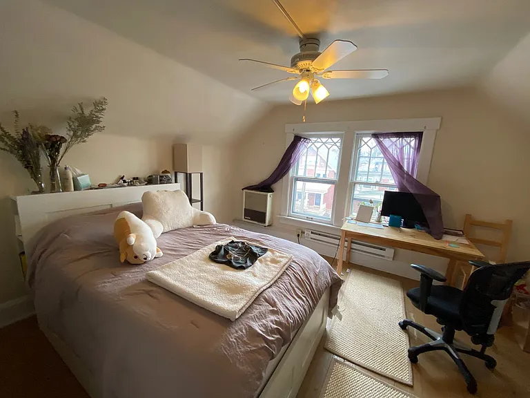 1483 Belmont Ave — Photo 18
