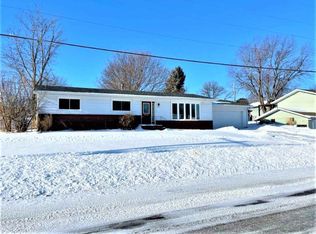 1401 Valli Hi Rd, Norfolk, NE 68701