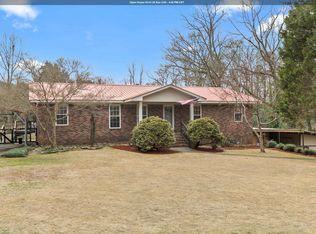 1788 White Dr, Bessemer, AL 35023