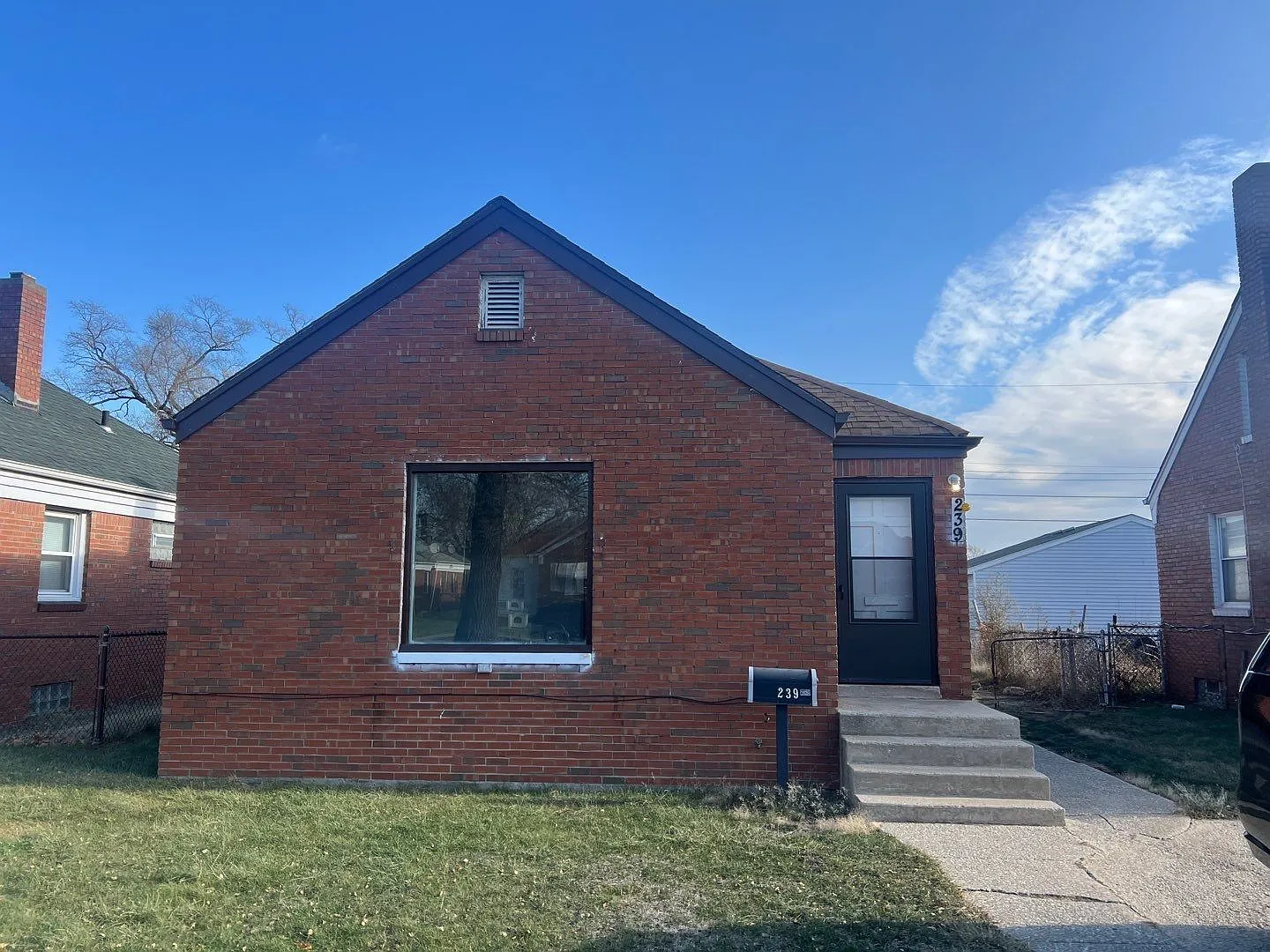 House for Rent — Photo 2