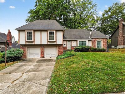 10310 Eby St, Overland Park, KS, 66212